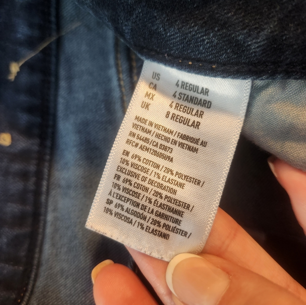 Jeans - Picture 3 of 4
